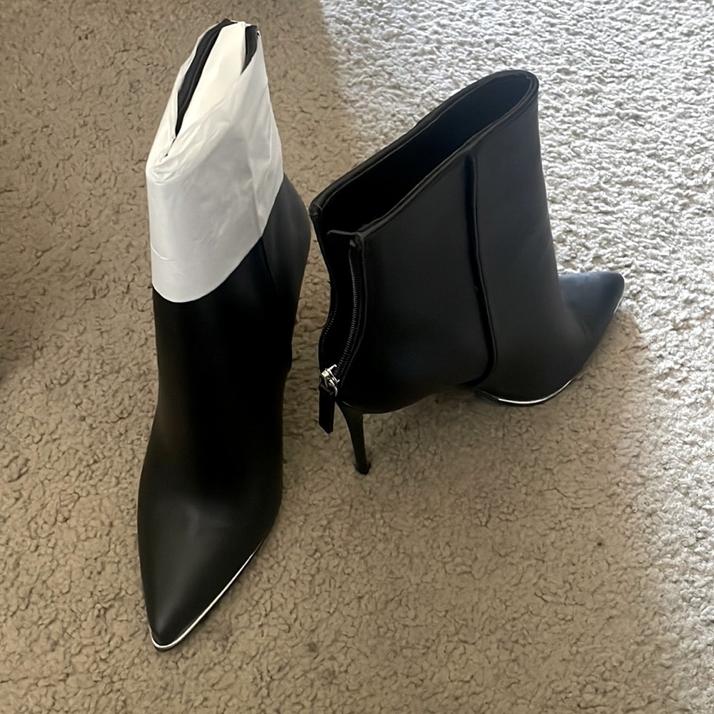 Steve Madden booties